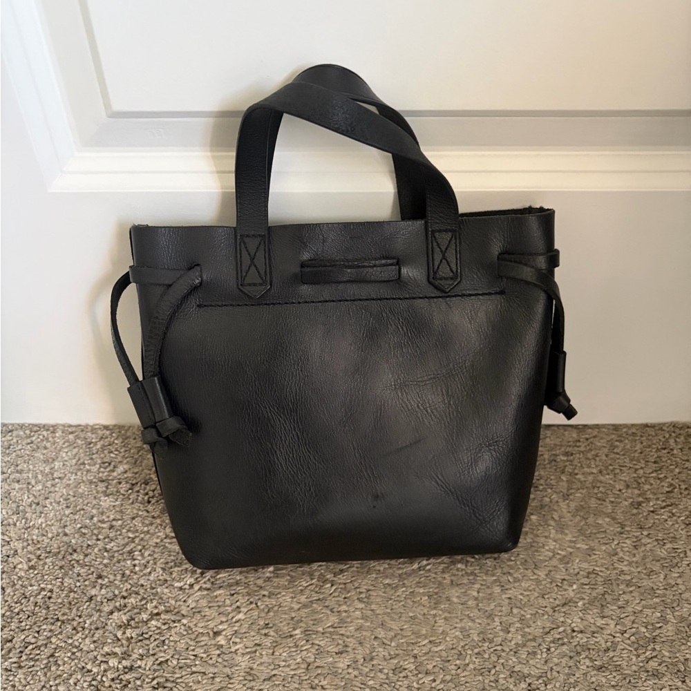 Madewell Small Black Leather Tote H9.5in x W8in - Festival Stagecoach Coachella - Picture 2 of 6
